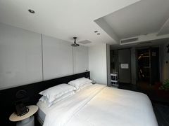 -成都ins星空塔酒店(春熙路天府广场店)