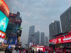 -黄兴南路步行商业街