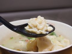 -谭师爷龙抄手(白下路店)