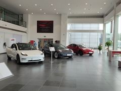 -TESLA 特斯拉(北京南四环中路特斯拉中心)