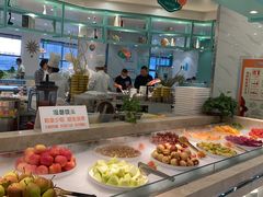 自助取餐区-绿岛港轩海鲜烤肉涮锅自助餐厅