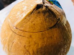 泰国香椰子-明记烧鱼美味店