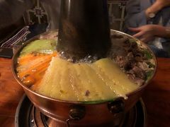 -嘎咓讓咘藏餐厅(团结新村店)