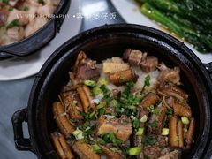 -容里煲仔饭(利丰北路店)