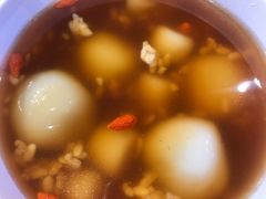 -八一路好吃街(雨田商务大厦店)