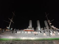 -阿芙乐尔号巡洋舰