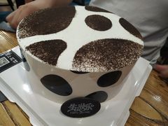 -爱上花开·蛋糕·安佳动物奶油轻奢私人定制(凯德店)