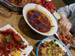 -叶派龙虾•招牌香辣蟹·海鲜(中海国际店)