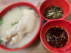 -王婆婆老妈蹄花川菜馆·非物质文化遗产(太古里一店)