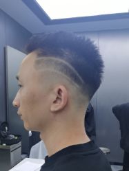 -米可造型烫发染发