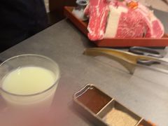 -铭牛烧肉·和牛海鲜自助(高新月牙湖店)