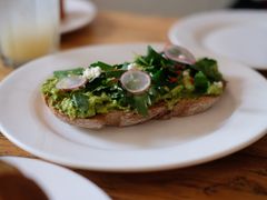 牛油果吐司-Egg•Allday Brunch(襄阳北路店)