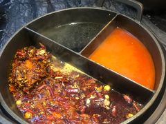 -热火朝天鲜切牛肉火锅(南强街巷店)