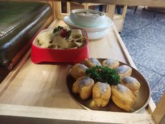 -洪氏嗨捞·猪肚鸡火锅(阳光天地店)