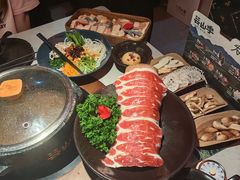 -芸山季·云南野生菌火锅(人民广场来福士店)