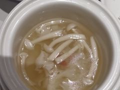 -皇城根·鲁菜济南菜·吊炉烤鸭·炒鸡鱼头(济南旗舰店)