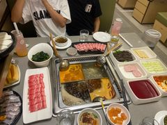 -海底捞火锅(旭辉MALL店)