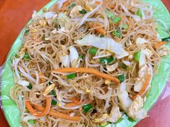 -蚝哥花姐湛江烤生蚝(美丽湾市场店)