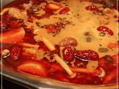 -湊湊火锅·茶憩(打浦桥日月光店)