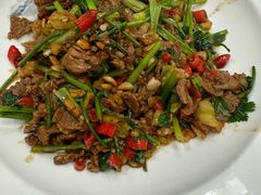 -湖南人家湘菜馆(镇江路店)
