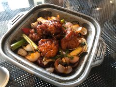 -月枫江南小馆(绿地缤纷广场店)