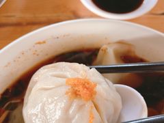 蟹粉小笼包-忆秦园小笼包(惠山古镇总店)