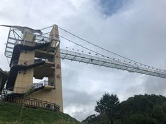 -客天下恐龙水晶玻璃桥