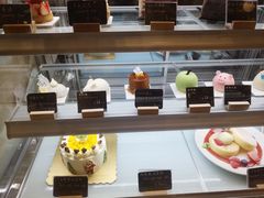 -BONBON BAKERY