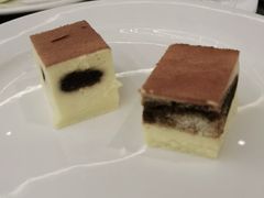 -大中华希尔顿酒店-念自助餐·嗨啤·小龙虾