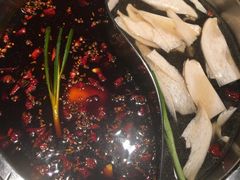 -纸盐河码头火锅(十八梯店)
