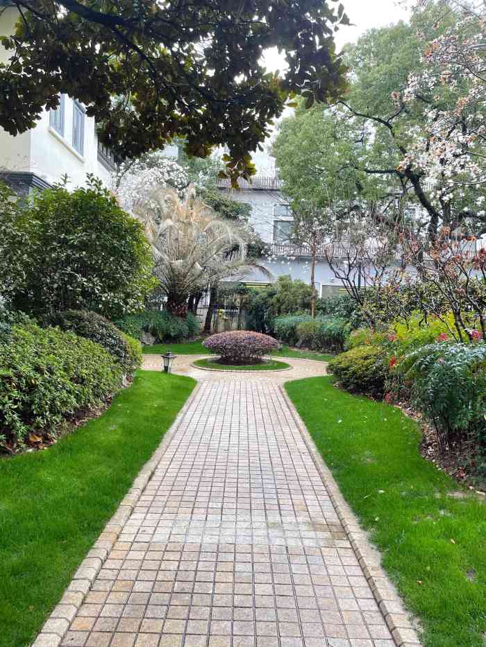 巨鹿花园-"上海滩看来看去还是最喜欢静安区,毕竟是陪.