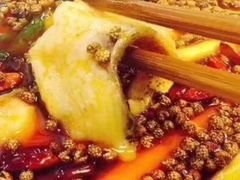 -烧哥美蛙肥肠鱼火锅·十五年社区店