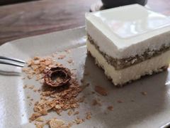 白桃百香糕-知亘茶食