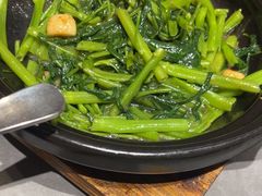 -荣记·囍粤茶餐厅(花都店)