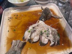 -莲餐厅·湖北菜·潜江小龙虾店(愚园路店)