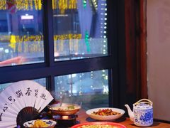 -先启半步颠小酒馆(白麓里店)