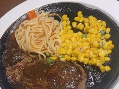 -豪客来牛排(空港华联店)