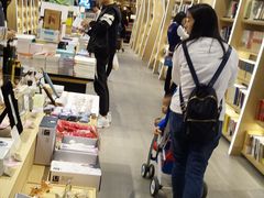 -覔书店(壹方城店)