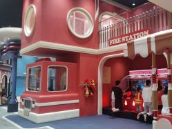 -奈尔宝·儿童乐园·亲子餐厅(鄞州万达店)