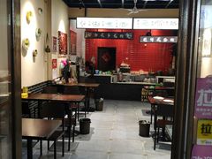 大堂-彭哥甩饼王(城隍庙广场店)