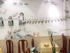 -官塘陈记鱼生·潮汕砂锅粥·牛肉火锅(潮枫路总店)