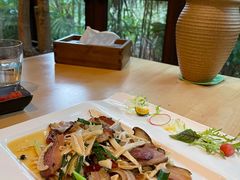 青城竹笋炒老腊肉-青城山六善酒店·紫氣園中餐厅