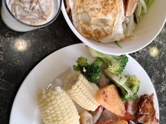 -华凯华美达广场酒店自助餐厅