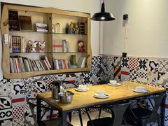 -黄鹤天厨·泡椒田鸡创始者(莲花店)