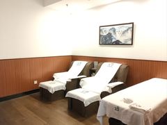 -手佳按摩·足疗·艾灸(龙江店)