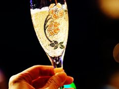 -大连君悦酒店 · VIVA(星海广场店)