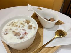 鲜奶雪耳炖木瓜-炖物24章·顺时轻养茶(杭州大厦店)