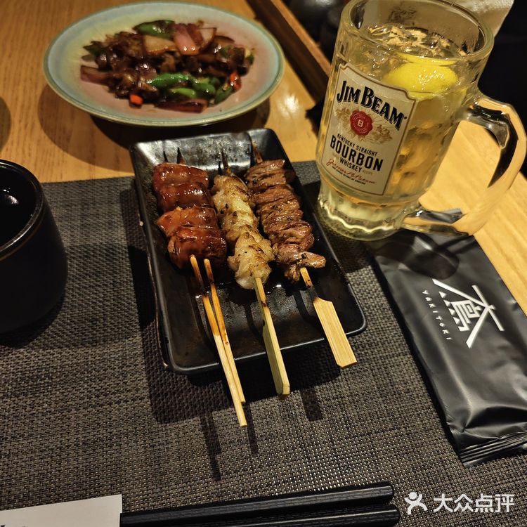 列车烧鸟,一座难求的深夜食堂大鸟烧鸟