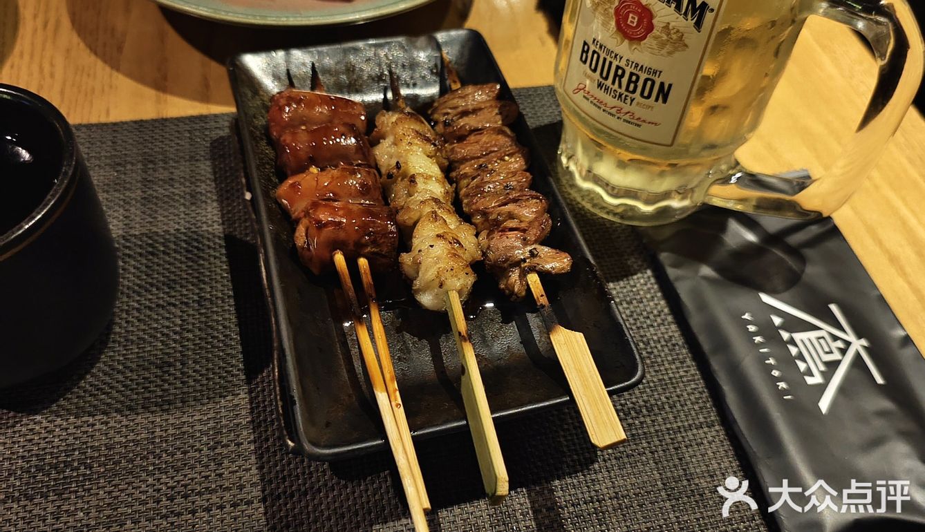 列车烧鸟,一座难求的深夜食堂大鸟烧鸟