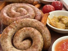 烤肠拼盘-莫斯科餐厅